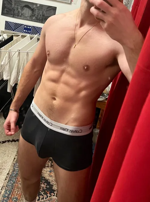 Thumbnail Discover the Allure of Bulges with Master_Finn2025 - 27 Straight