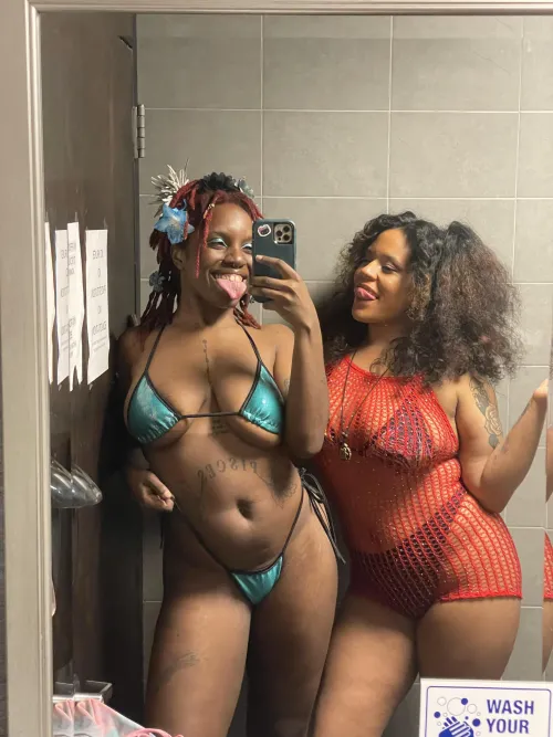 Thumbnail Selfie Revelations: Inside the Strip Club Bathroom | PiscesandClassy