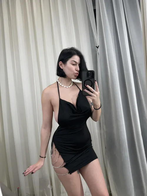 Thumbnail Why Every Girl Needs a Little Black Dress | vlad_o_chka_