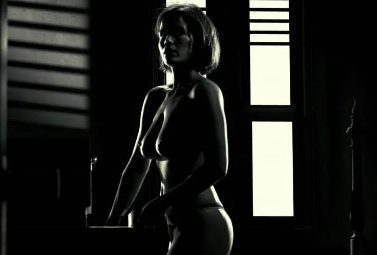 Thumbnail Dive into Celebswithbigtits: Discover the World of Carla Gugino with maxsuave