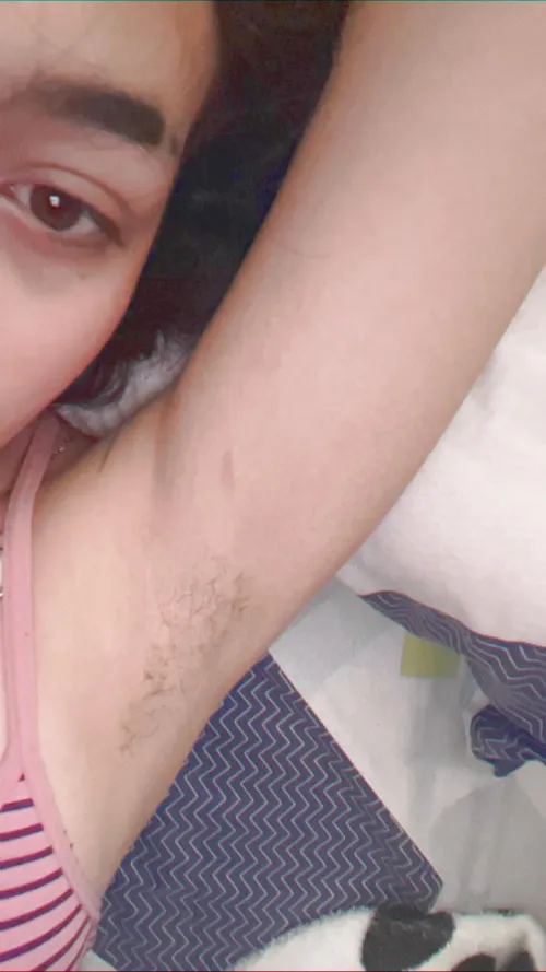 Thumbnail Shaved or Hairy: A Dilemma at 18 | curvychaoss