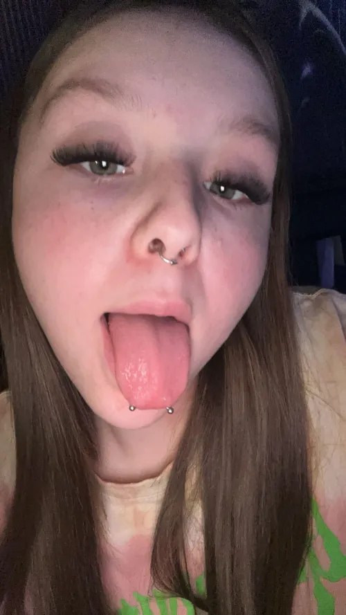 Thumbnail Daddy's Girl Confession: Secrets of a Slutty Girl by cassieonlyxo | Babes Category