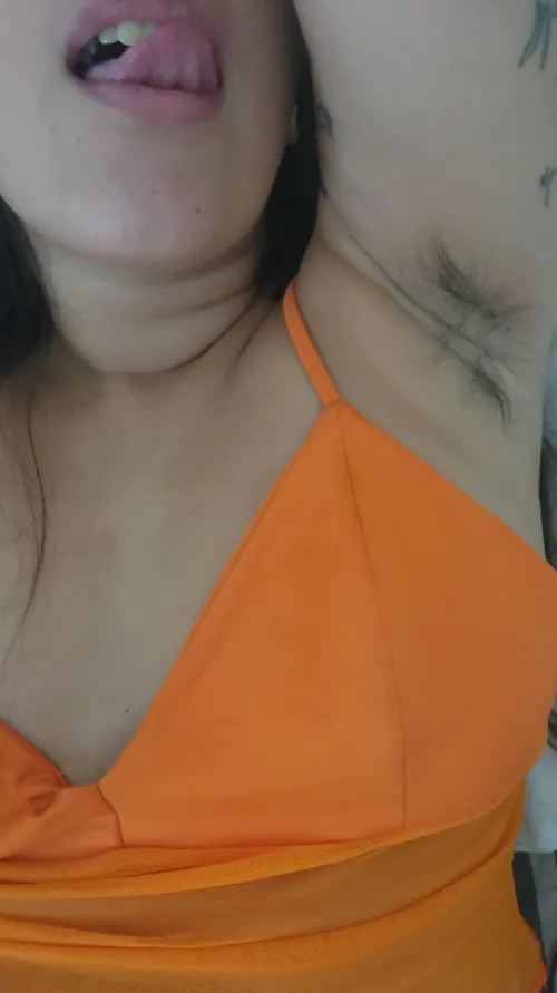 Thumbnail Savory Sensation: Miraclles' Aromatic Armpits
