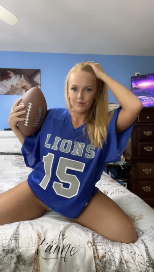 Thumbnail Where Loyalty Begins - SquirtingAutumn | Category: GamedayGoneWild