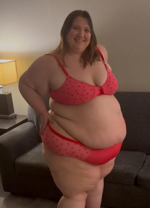 Thumbnail KaylaPeach90's Description as the Supersized Slut | ssbbw
