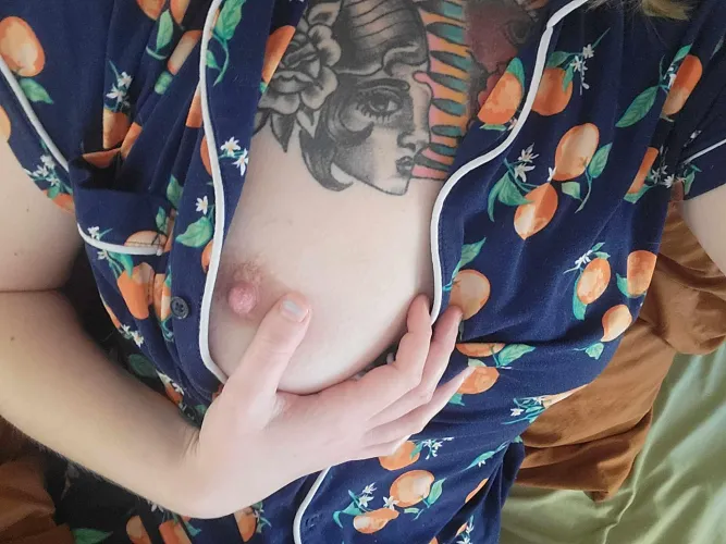 Thumbnail JuniperHazexxx: Peekaboo moments from a hot mom | milf