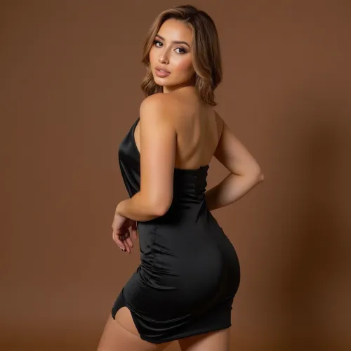 Thumbnail Captivating Photoshoot Insights by Old-Handle-167 | tightdresses