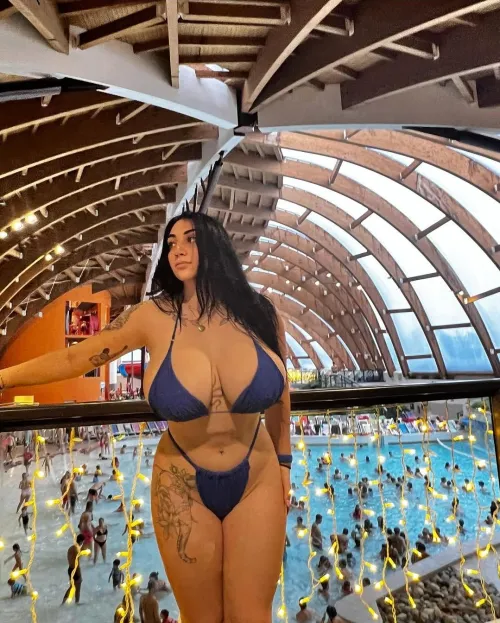Thumbnail Discover Top Talent with BigBlackEagle01 - BigTitsInBikinis Reveal