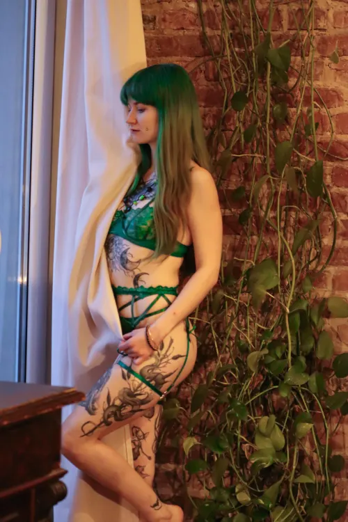 Thumbnail Green World Dreams: Dive into OnlyFans101 by Nasty_Green