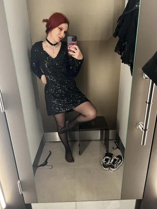 Thumbnail Shiny and Stylish: A Must-Read Article by ichigo_emaa