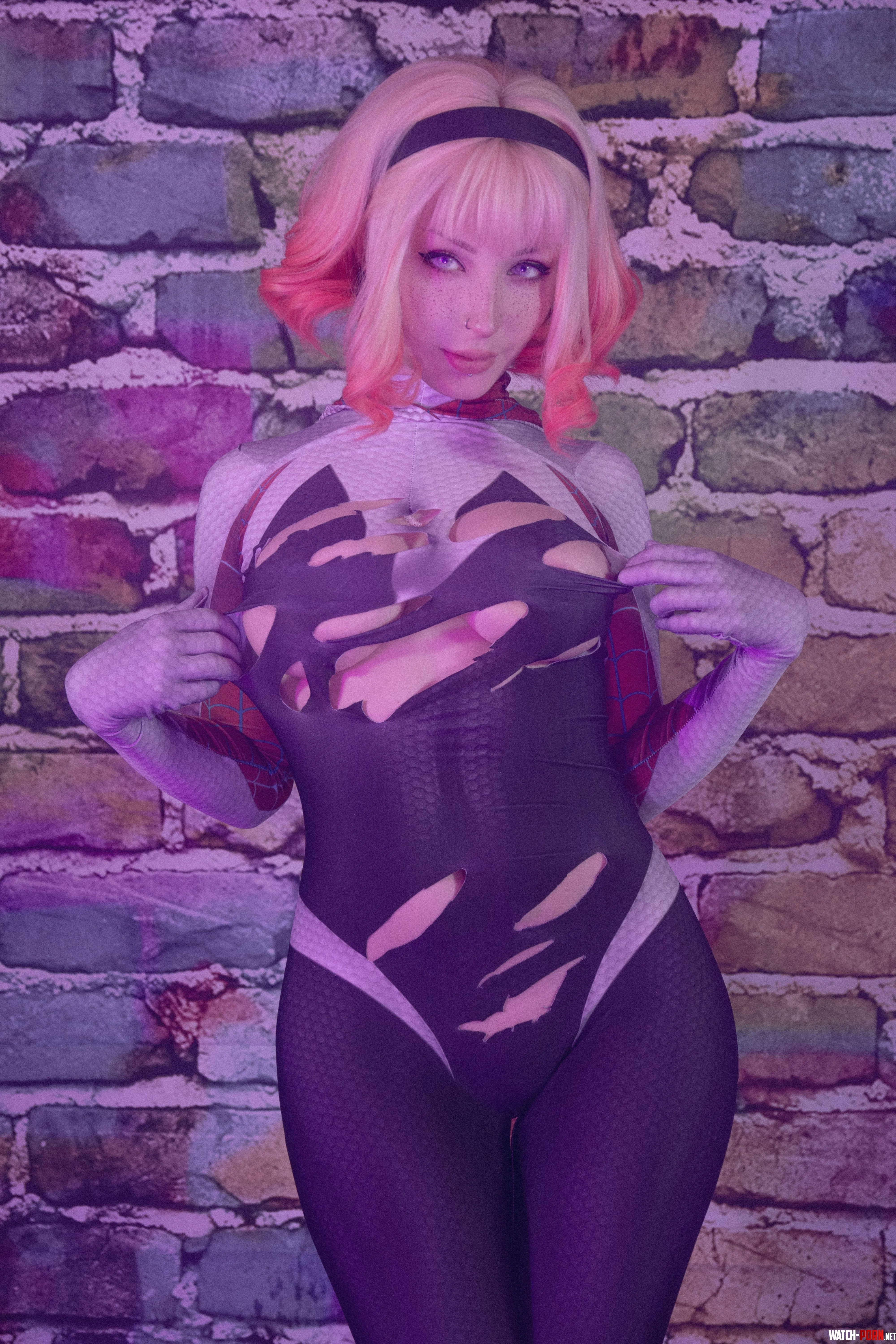 Gwen Shiroktsne Marvel by Weird-Doughnut7002