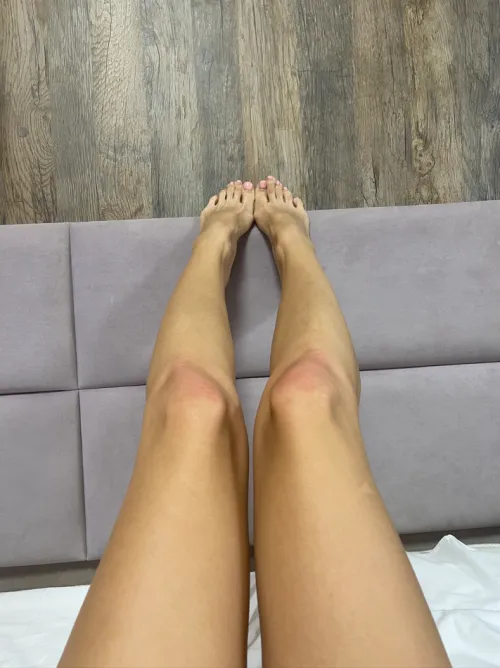 Thumbnail graceful tan legs by NikkiViki