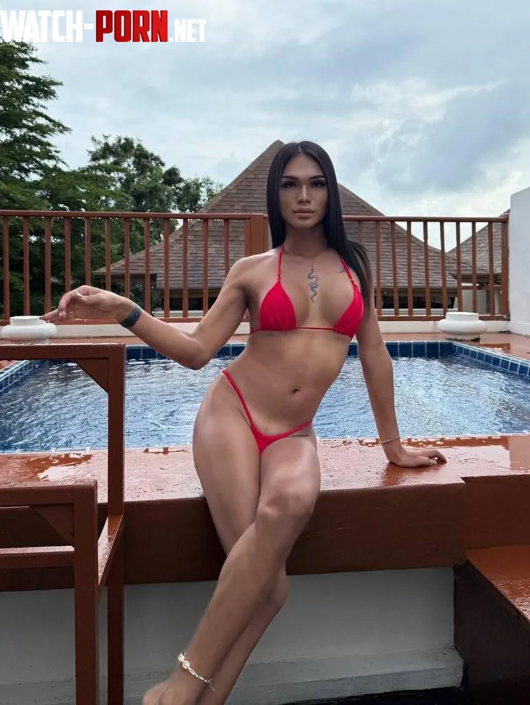 Does my bikini body bothers you by ThaigirlyRitaa