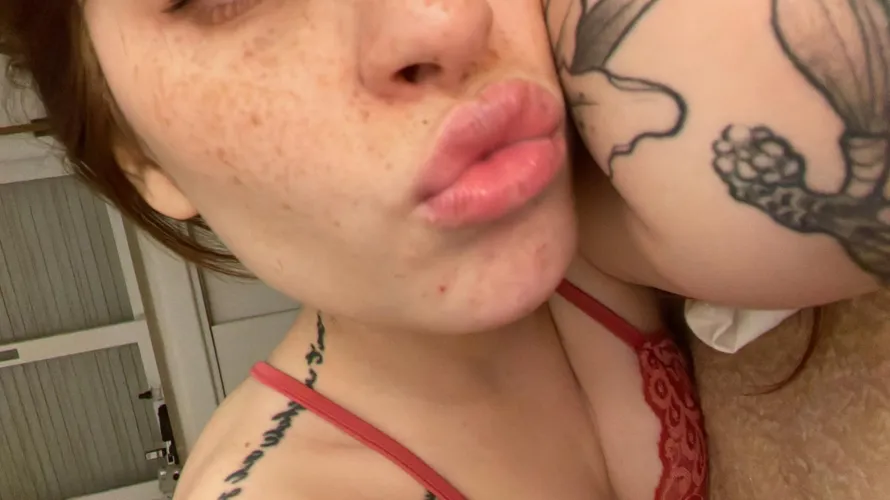 Thumbnail Valentine's Day Pout Trends to Try This Year by KickLoversUnited