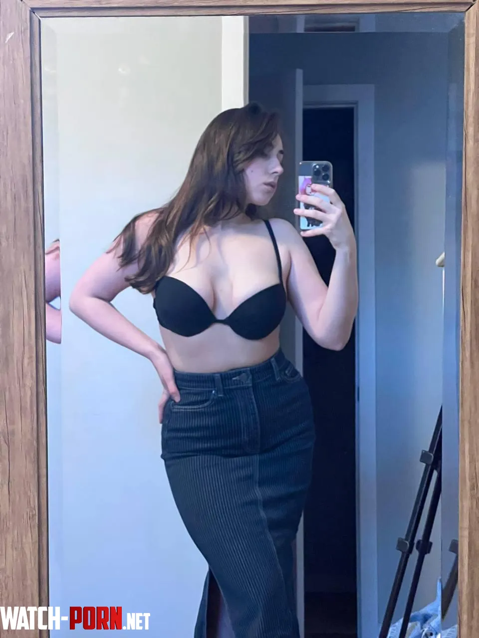 I love the combination of the bra and this skirt by Dark_Lust_Queen