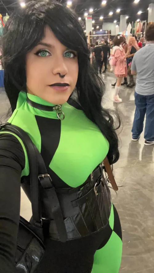 Thumbnail Dommy Mommy Shego Cosplay by VinaFlowers: A Cosplaygirls' Wonder