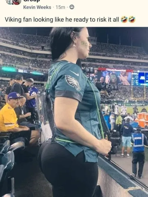 Thumbnail Super Bowl Mystery: Who is She? Follow Any-Print2197's Quest - SauceforNSFWads