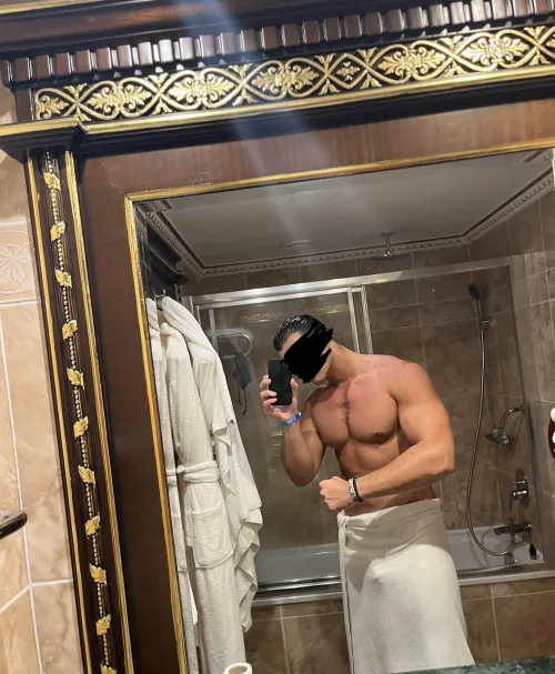 Thumbnail Cardio Together: Straight Bulges Revealed by No-Resolution-2107