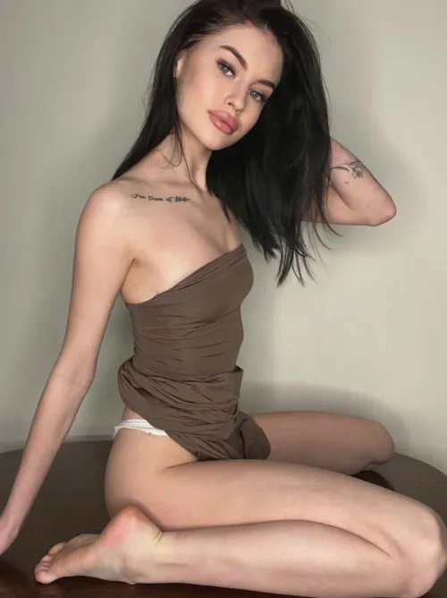 Thumbnail Im ready to ride but only nonstop by LLavanda in collegesluts Category