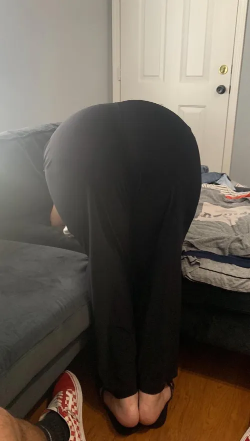 Thumbnail How Many Hung Men Would Come Over and Help with This Latina by Andyy_96 | WifeWantstoPlay Category
