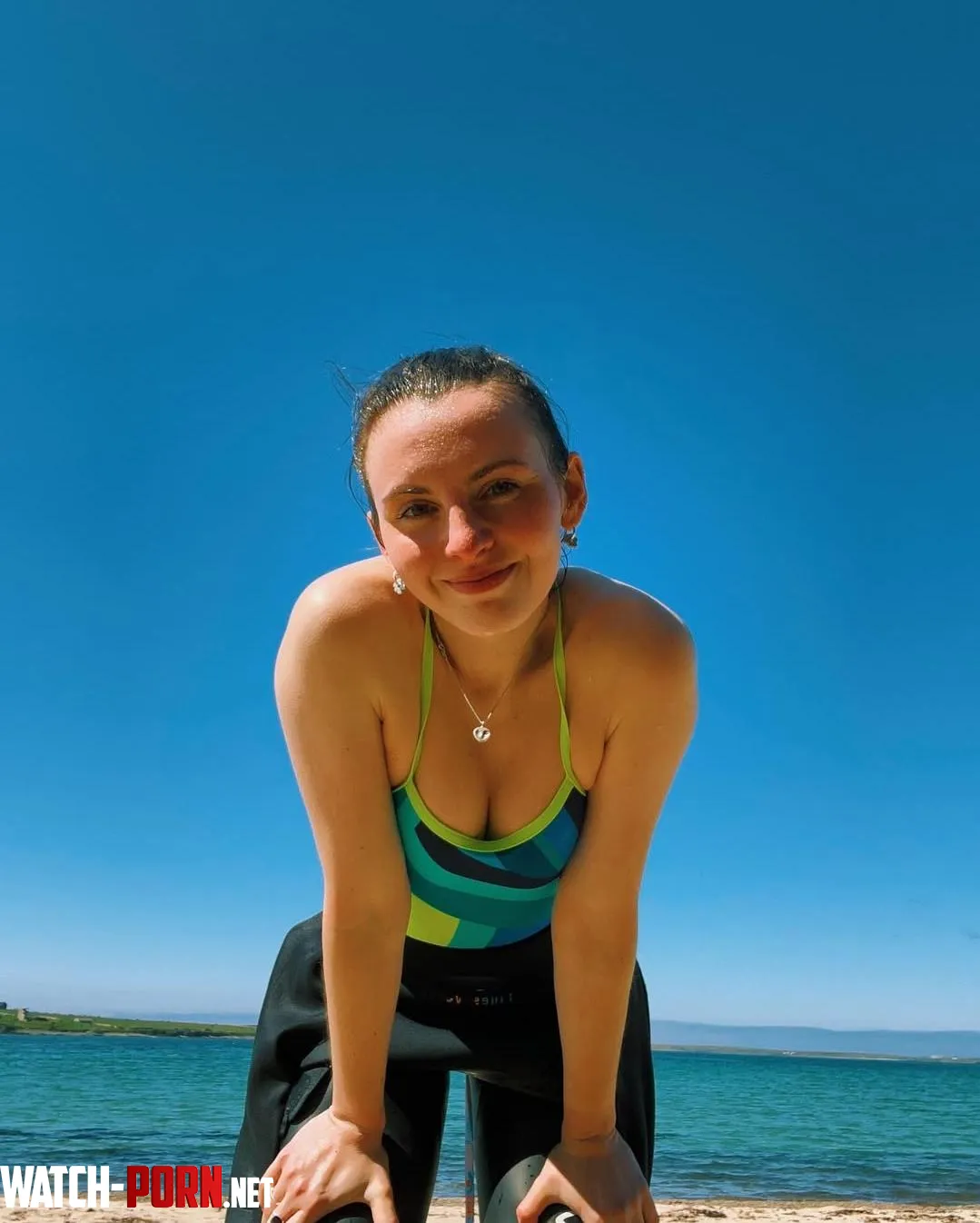 Beach babe by SlimRail