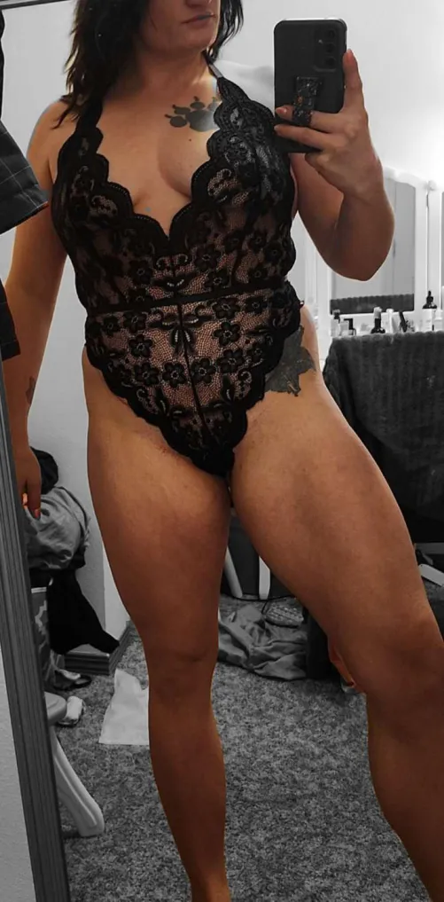 Thumbnail Ayla_91 Dazzles in Sexy Black Lace in Spokane Valley