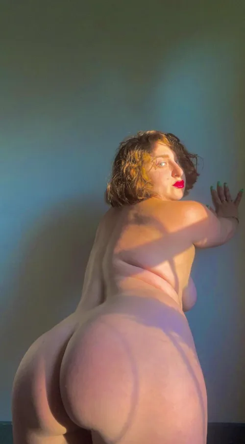 Thumbnail Sikasi Sensations: Exploring the World of BBW with f4thersmilk