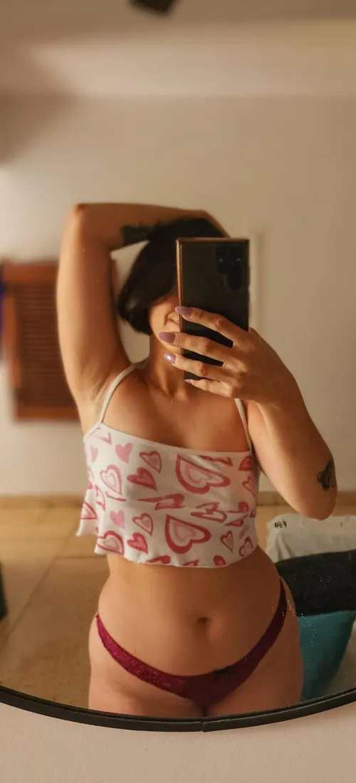 Thumbnail katehollandvibes: Sensual Aromas - Smell Them Before Bed or After Waking