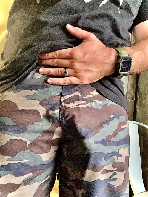 Thumbnail Averageplinker's Camo Mishap - A 32-Year-Old Straight's Tale Revealed in Bulges