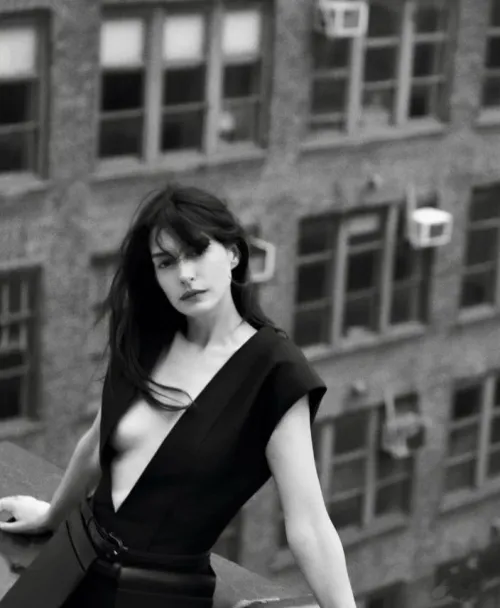Thumbnail Anna Hathaway's Graceful Elegance in gentlemanboners Category