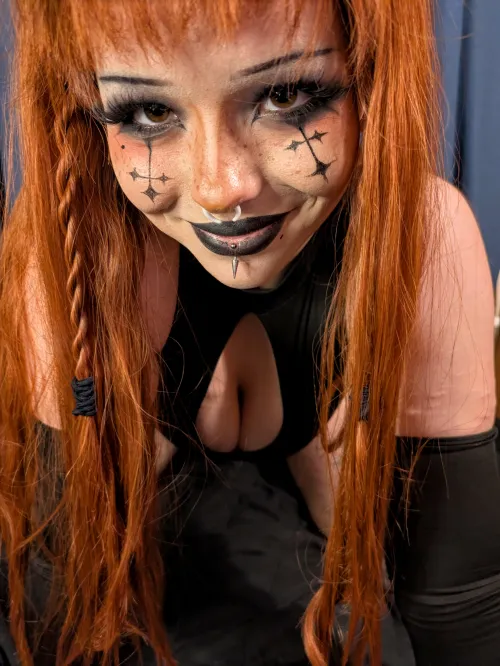 Thumbnail MiaSolacexoxo: A Tempting Invitation Beyond Porn