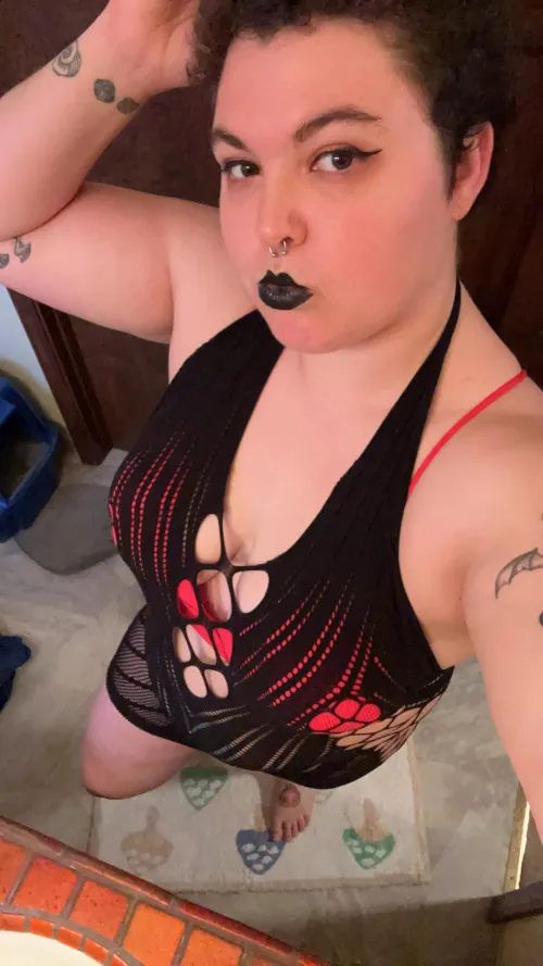 Thumbnail Feeling Cute, Want to Share? Join the Fun with shorthairchicks - born2bcrazy2