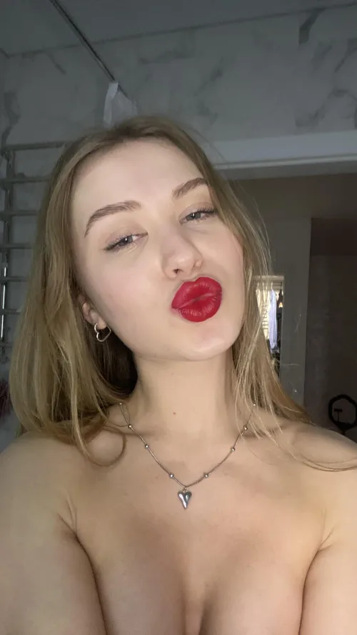 Thumbnail Embracing Beauty and Simple by Educational_Bee8375 in Adorable_Girls Category