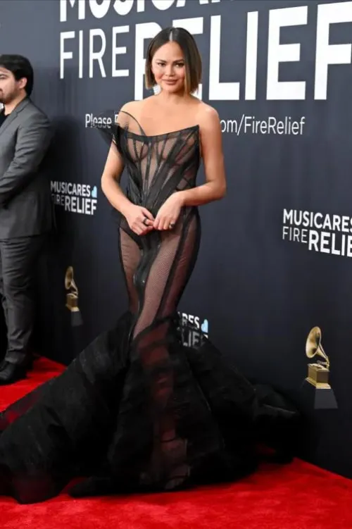 Thumbnail Experience the Glamour of Chrissy Teigen | thorvaldnespy