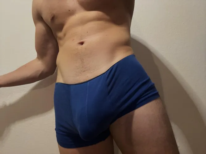 Thumbnail Kneeling for It: 20 Straight Bulge Antics by Less-Claim-3985 | Bulges