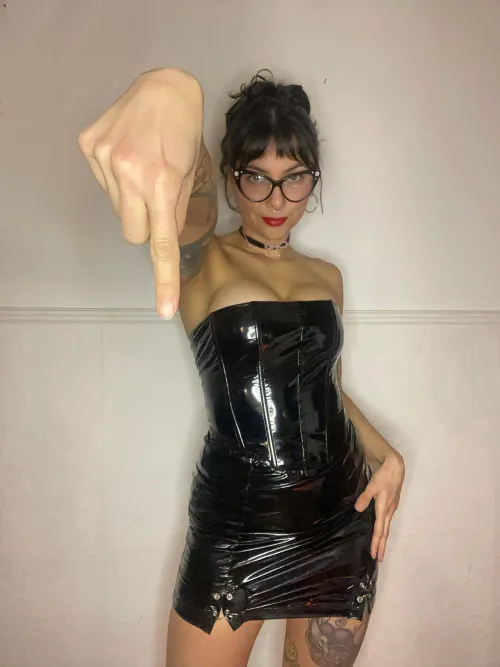 Thumbnail Dominant Mistress Fantasy: BonusMammoth9002 in ShinyPorn
