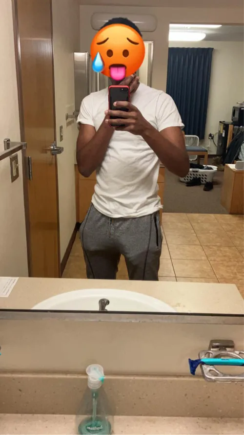 Thumbnail Uncover the Story of a 23-Year-Old Straight Individual | Authored by Internal_Taste_165 in Bulges