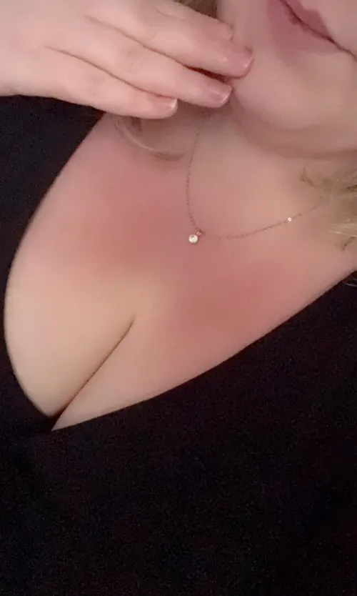 Thumbnail heels-and-more's Bra-Off Kinda Day on Happy Monday in BBW Style