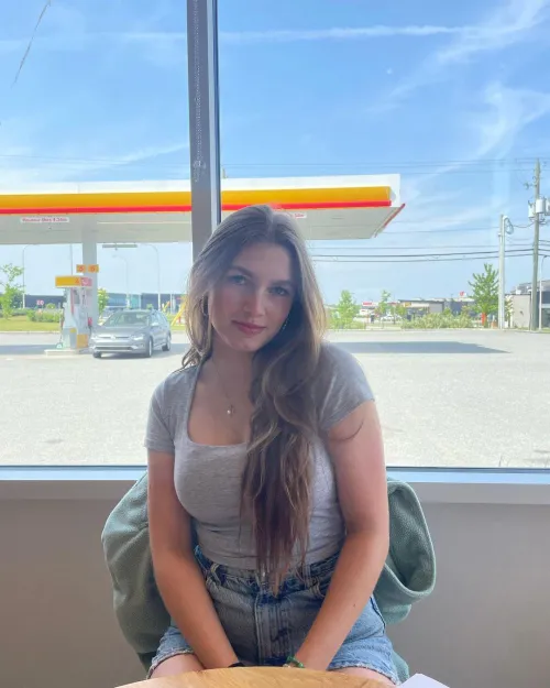Thumbnail 2busty2hide: SeducedByYourBeauty's Gas Station Encounter