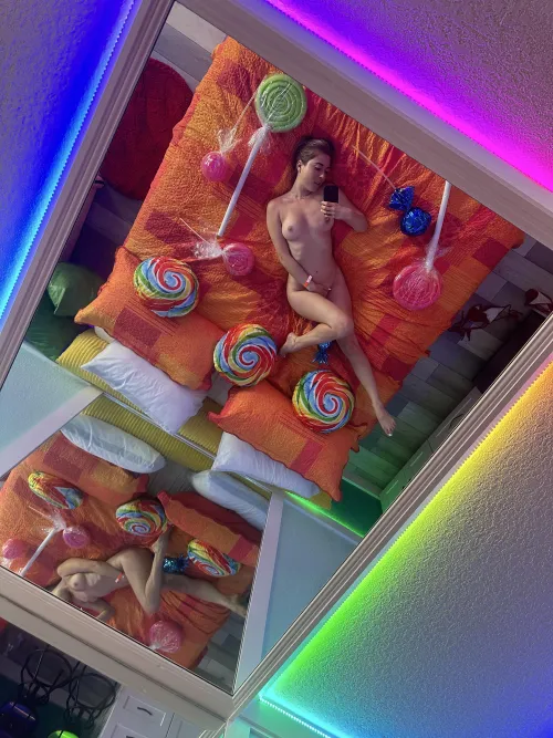 Thumbnail Mirror Love: LeniFetisch_'s Sensual Selfie