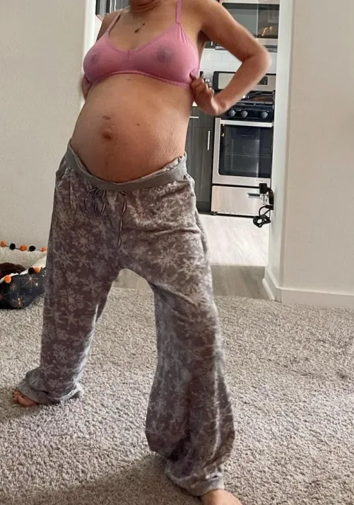 Thumbnail Admiring Pregnancy: Love for a Special Bra by latinalove760