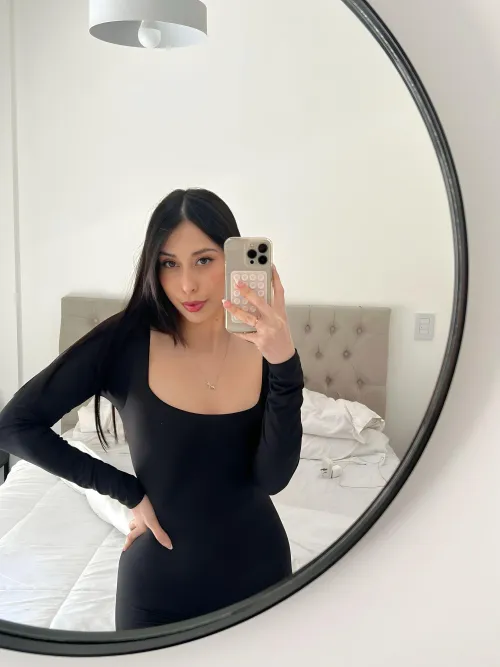 Thumbnail Classy and Elegant Girl Revealed by vanigum | classygirls