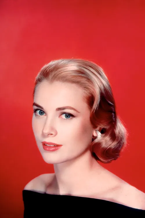 Thumbnail Timeless Beauty: A Look at Grace Kelly | OGgoodfella7