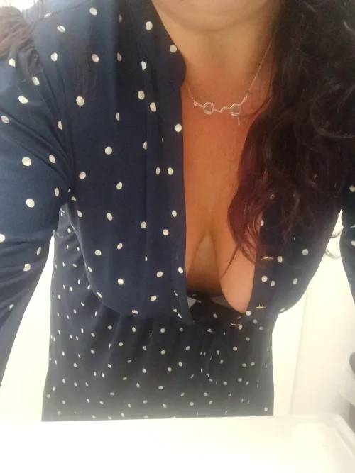 Thumbnail 'Work Lunch' Revelation by GirlBoner5000 in Downblouse Category