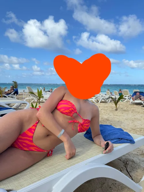 Thumbnail Worship and Surrender: coralov3's Allure