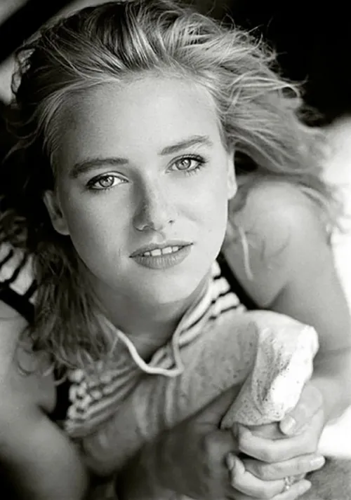 Thumbnail Naomi Watts: A Stunning Portrait by HWKD65 | PrettyGirls