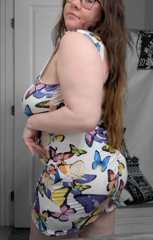 Thumbnail Curvy Sensation: Curvy Girl FREE OF by ch3rryyflav0ured