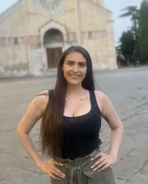 Thumbnail Just Hanging Out with sinfullysweet4 in 2busty2hide