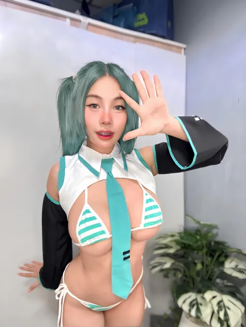 Thumbnail Discover the Allure of Vocaloid Costumes in 'Hatsune Miku Jenny Vocaloid' by JennyBean01