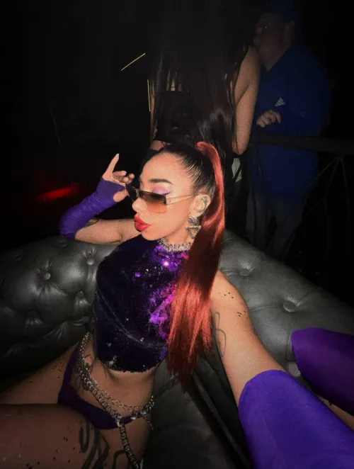 Thumbnail Embrace the Sexy Look with Sasha_SultryQueen | ClassySexy